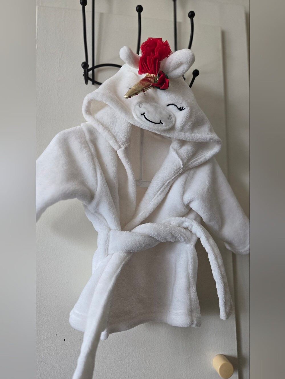 *3/$20 Hudson Baby White Unicorn Hooded Robe with Red Flower